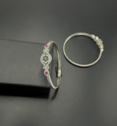 LUXURY SILVER ELEGANT BRACELETS