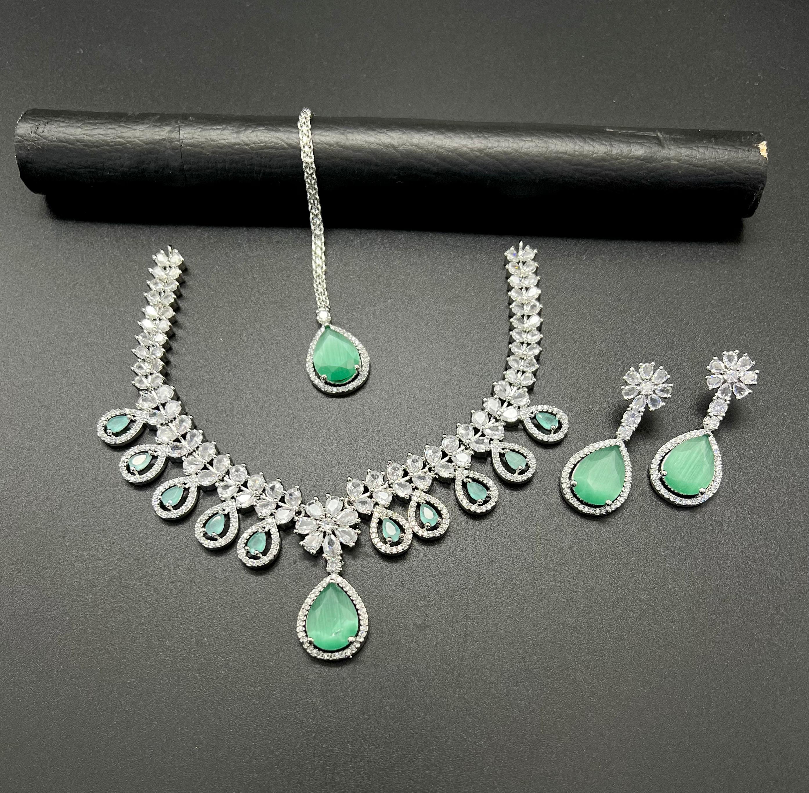 ALIYANA NECKLACE SET